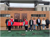 桐城市天城中学党员教师积极参加“学雷锋”活动