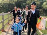 传承戏曲文化 寻找最美春天    ——岳西县白帽镇未来星幼儿园亲子游活动