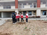 同植一棵树 共添一抹绿  ——怀宁县振宁学校第二校区开展校园绿化活动
