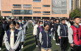 合肥市庐阳高中：背起文明行囊来上学，唱着团结歌谣去拼搏