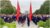 梨花风起正清明，缅怀英烈寄深情——桐城市范岗教育集团校范岗中心小学开展清明节祭扫活动