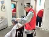 合肥经开区海恒社区开展“爱心义剪进社区 贴心服务暖人心”便民活动            