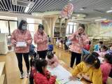 对话点彩游戏，共研支持策略 ——合肥荣幼教育集团菱湖分园开展点彩区域观摩专题教研活动