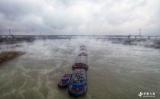 寒潮来袭 淮河水面烟波浩渺蔚为壮观(组图)