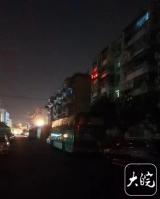 市民反映合肥一道路路灯不亮 部门回应：预计下个月前路灯亮起