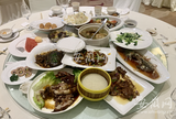 点一桌剩半桌 餐饮浪费要不得