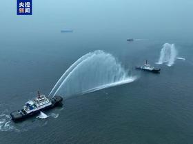 全国首艘氢电拖轮在青岛港入列
